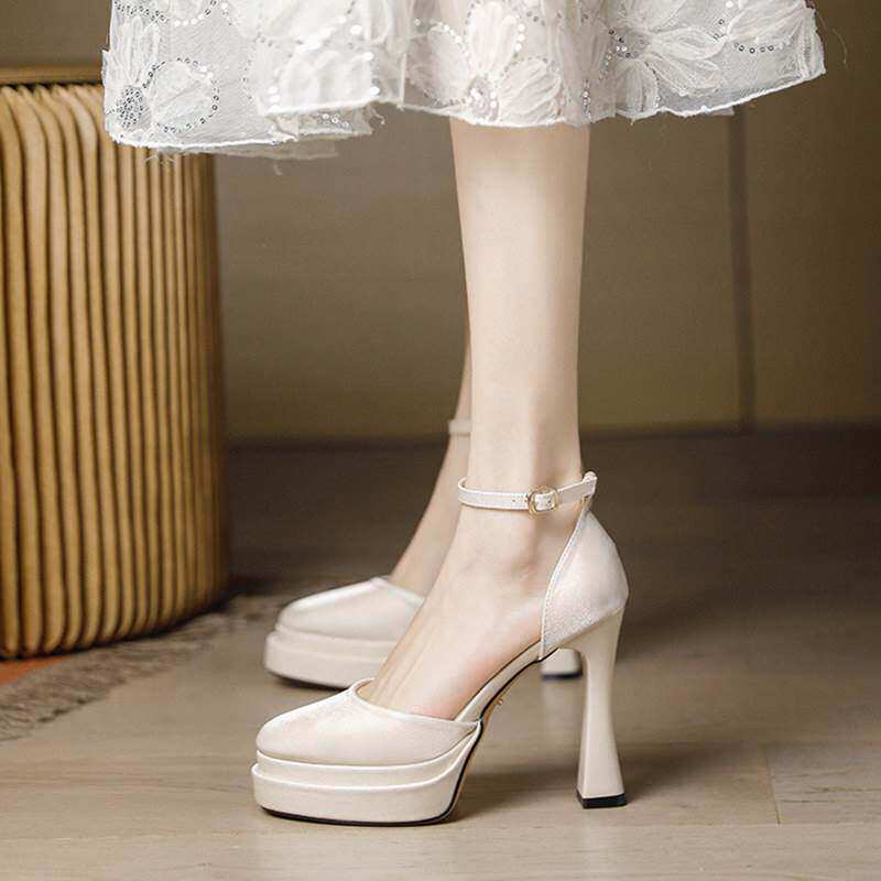 法式不累脚主婚纱神器伴娘鞋女双层防水台粗跟高跟鞋圆头玛丽珍鞋
