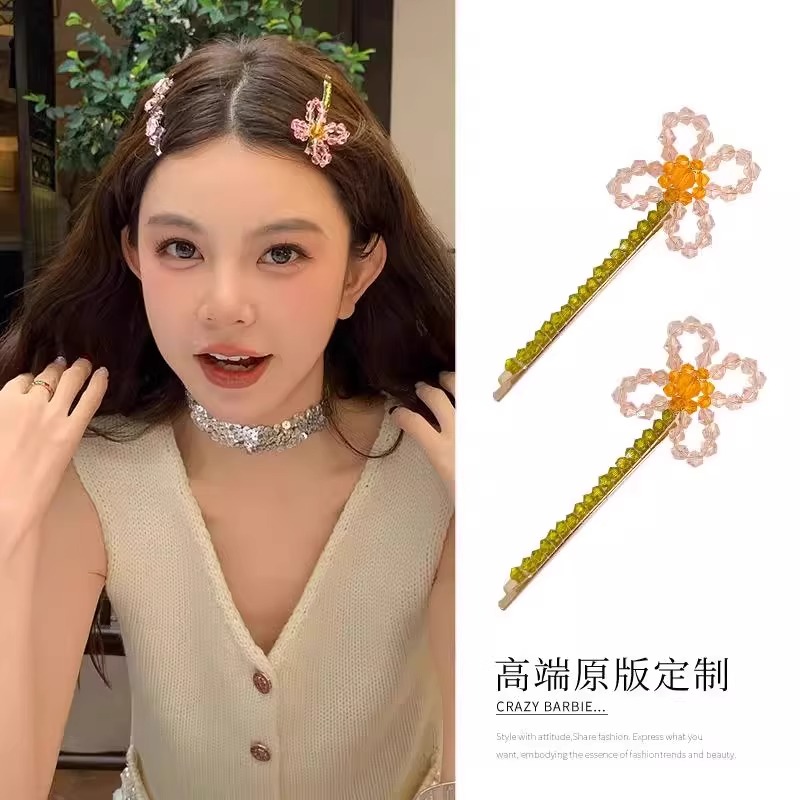 美美同款粉色花朵侧边刘海夹子