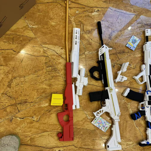 三角洲行动满配AWP模型枪