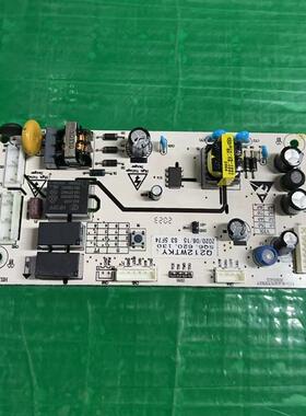 BCD212WTKY Q212WTKY/SQ6.620.130伊莱克斯冰箱电源板