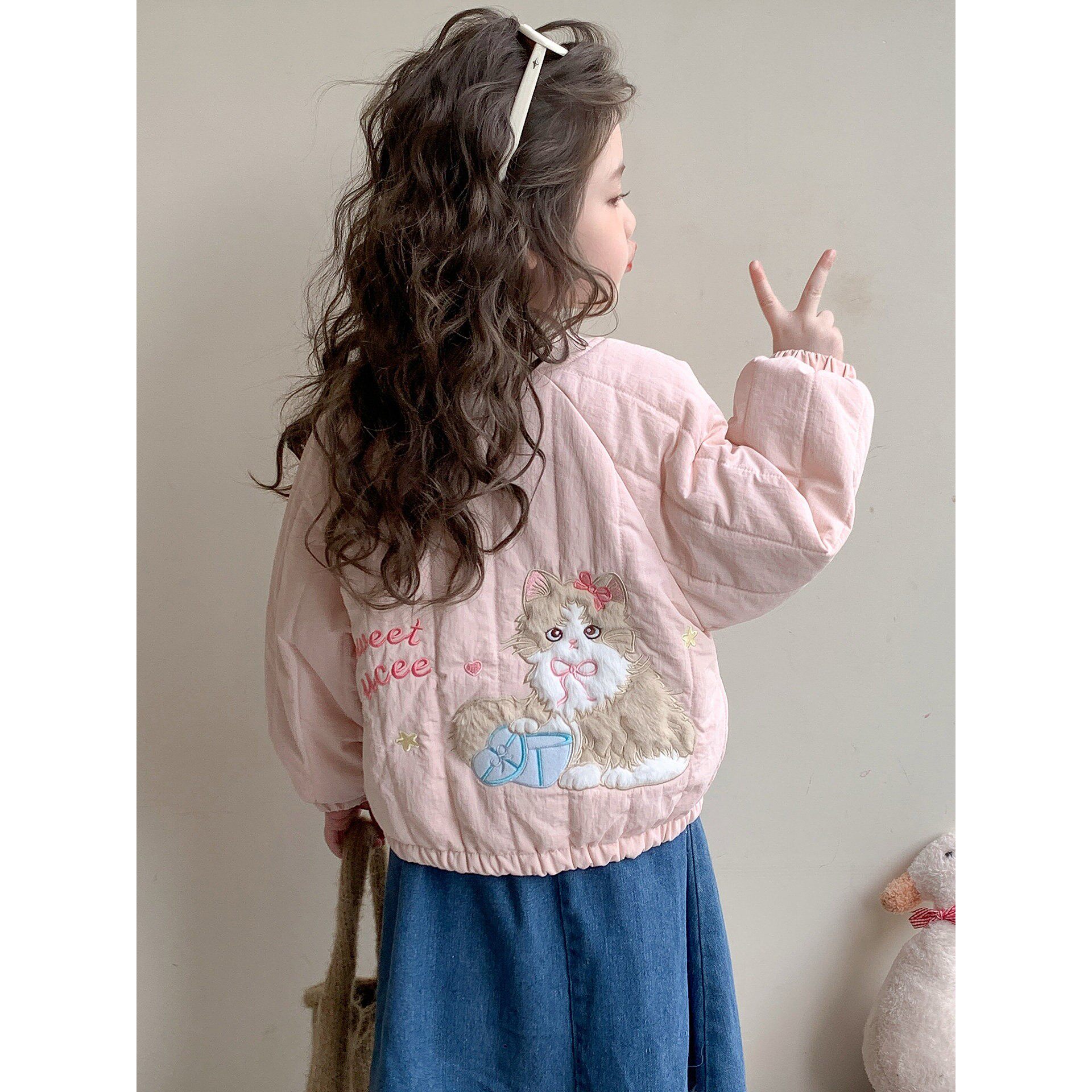 女童秋冬装外套夹棉衣服2026冬季新款儿童薄款棉袄加绒加厚夹克潮