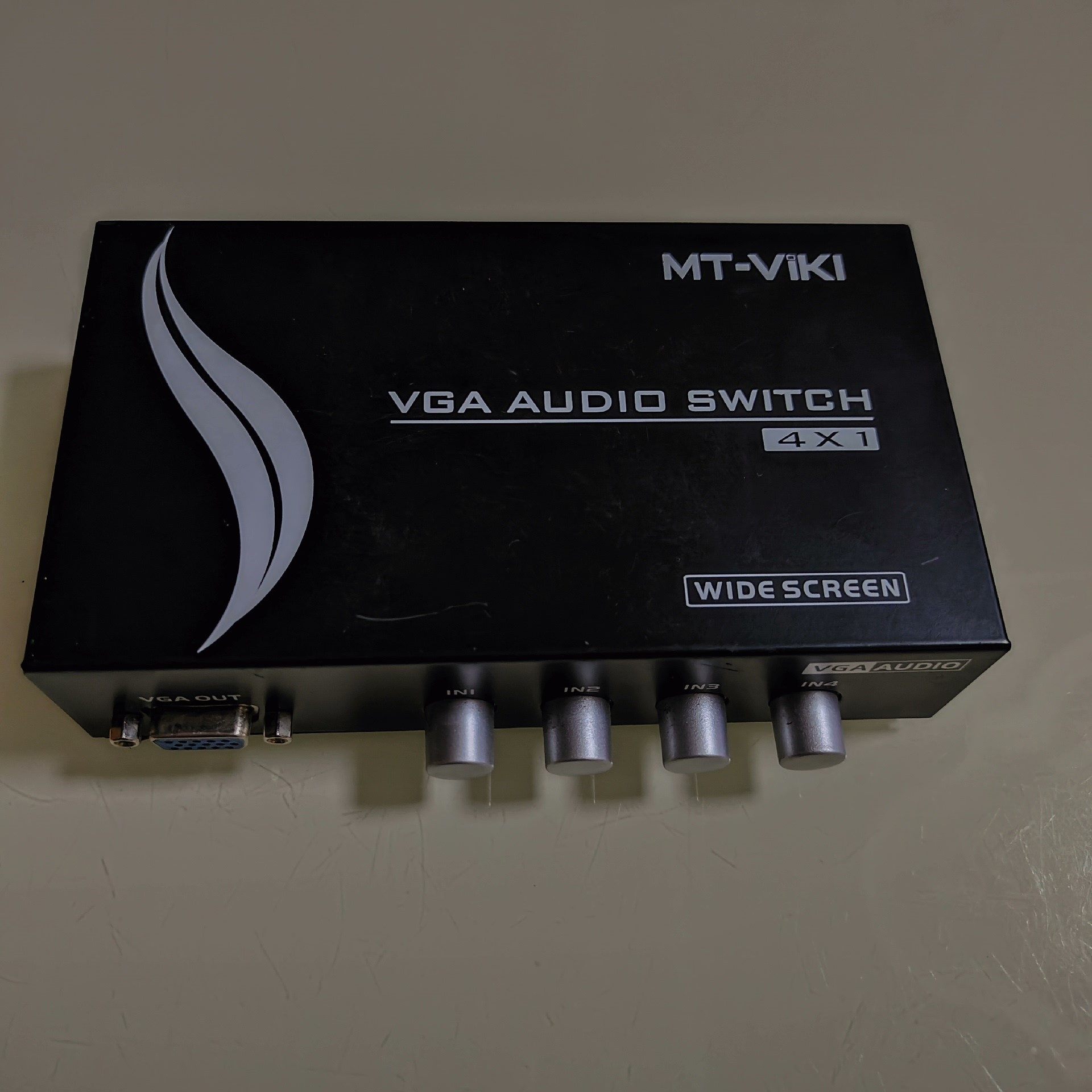 迈拓vga切换器4进1出高清音,视频切换器,带音,视频同时切议价产