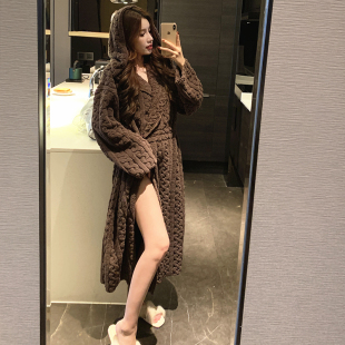 连帽睡袍女款秋冬季加厚保暖长款浴袍法兰绒长袖高级感睡衣家居服