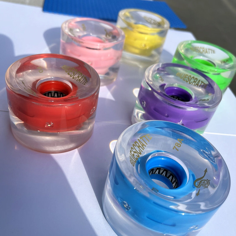 发光轮陆地冲浪板夜光轮滑板长板