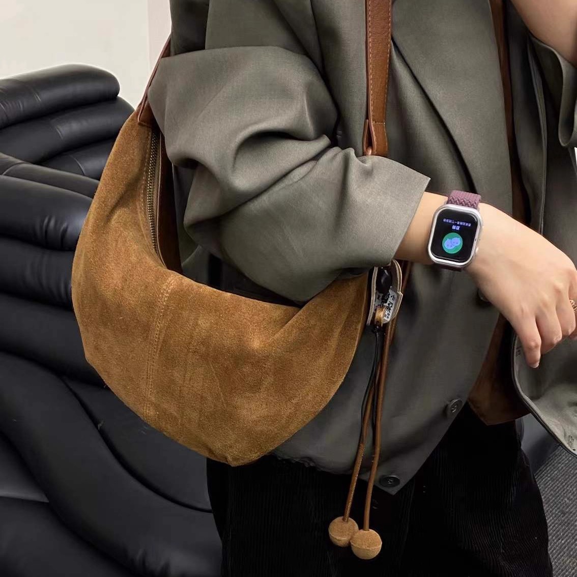 2025新款时尚复古腋下包