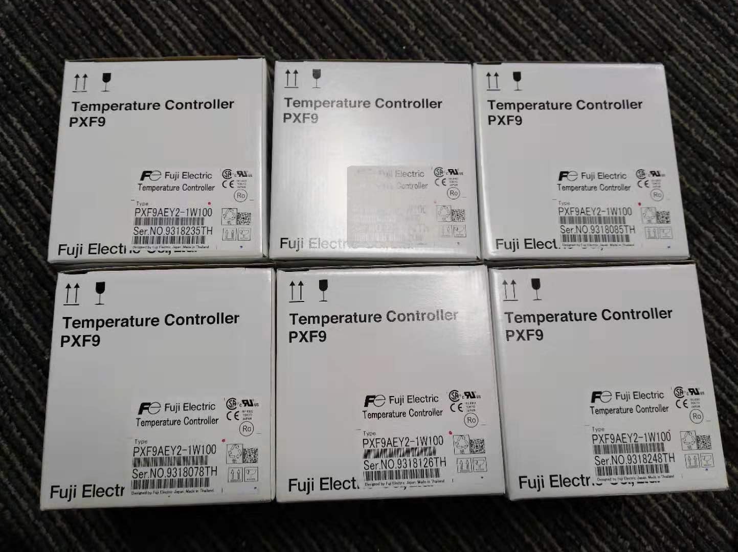 日本富士Fuji 一级代理温控表450PXF5AEY2-FW100