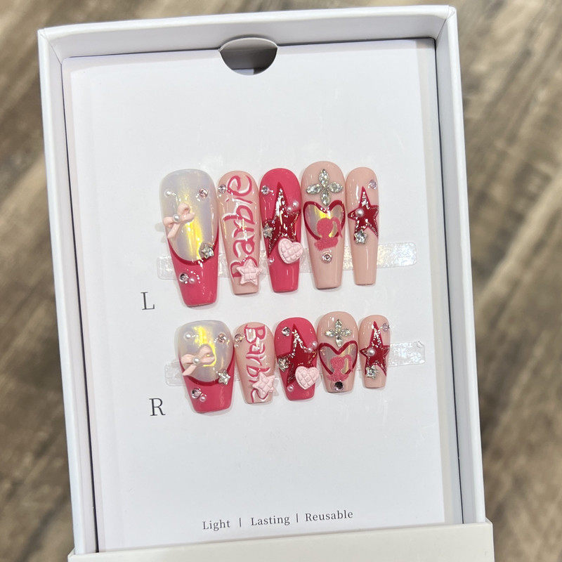 黛瑞森电玩女孩纯手工手绘高级灰甜酷爱心蝴蝶结日常穿戴甲美甲片,彩妆/香水/美妆工具,美甲工具,淘宝优惠券,粉丝福利购,淘宝优惠卷