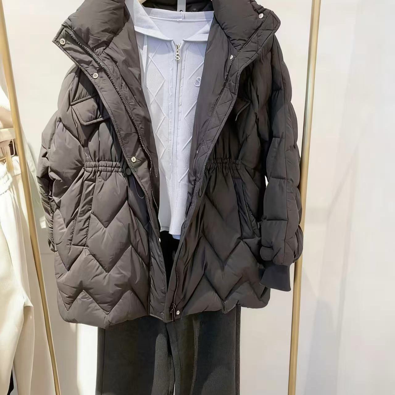 冬季新款连帽休闲百搭羽绒服