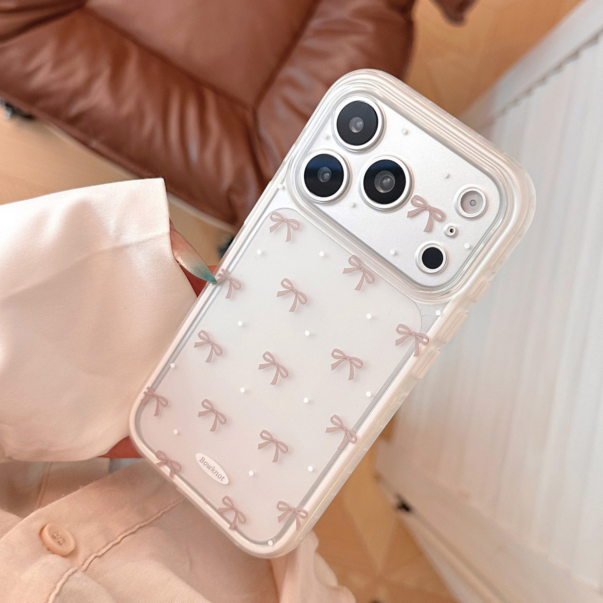 韩风ins个性简约波点蝴蝶结适用苹果18包相机键手机壳iPhone18promax透明防摔17PRO网红爆款16可爱女款17软套