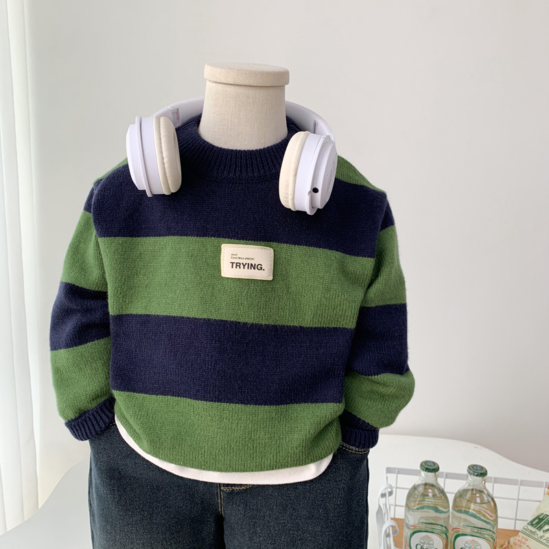 秋冬中小男孩帅气宽条纹针织毛衣