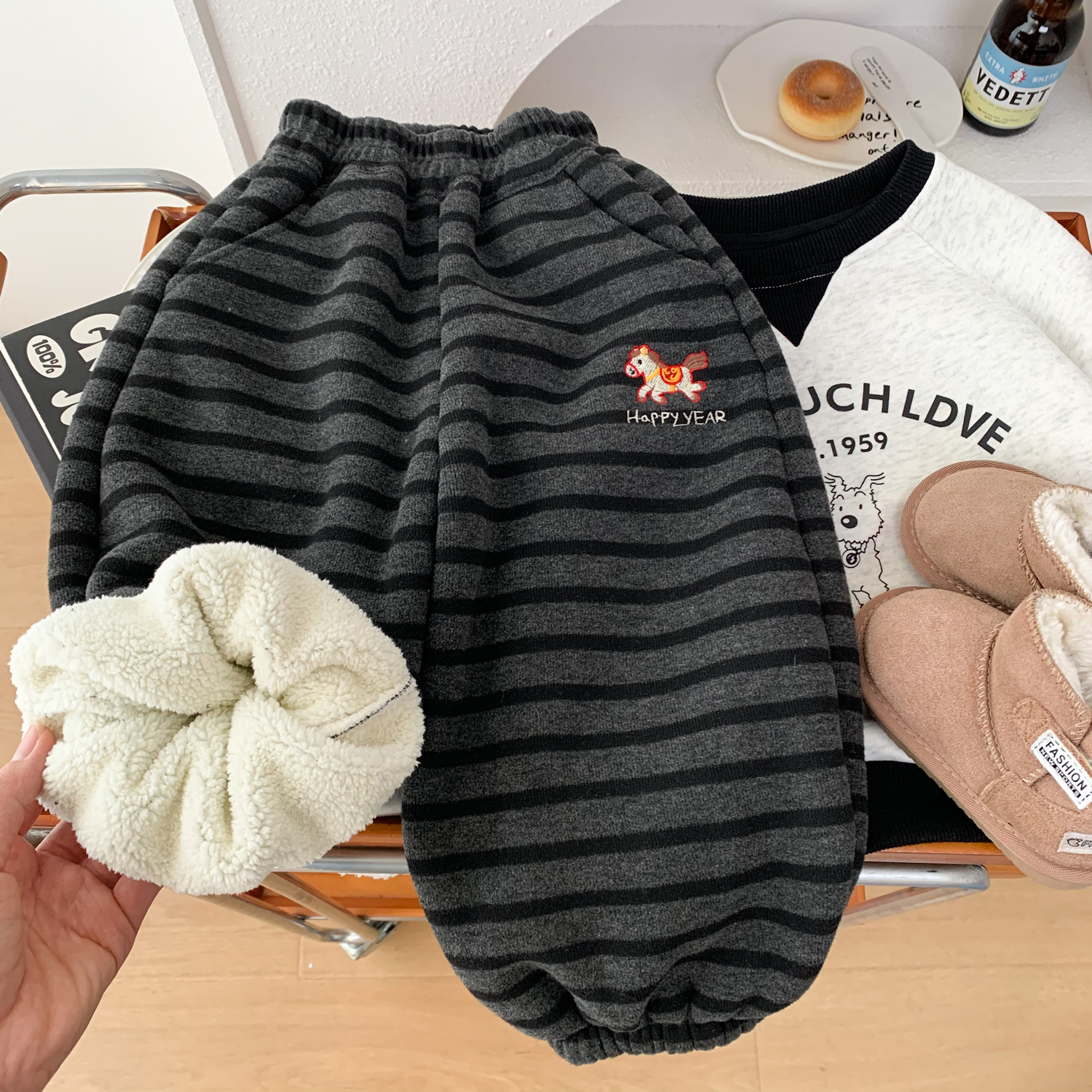 中小童羊羔绒束脚裤条纹休闲裤潮