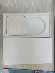 适用于苹果15 15pro 15promax 14 13 12手机包装盒子小白盒苹果16