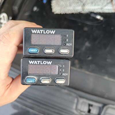 议价WATLOW温控制器935A-1CC0-000R可维修