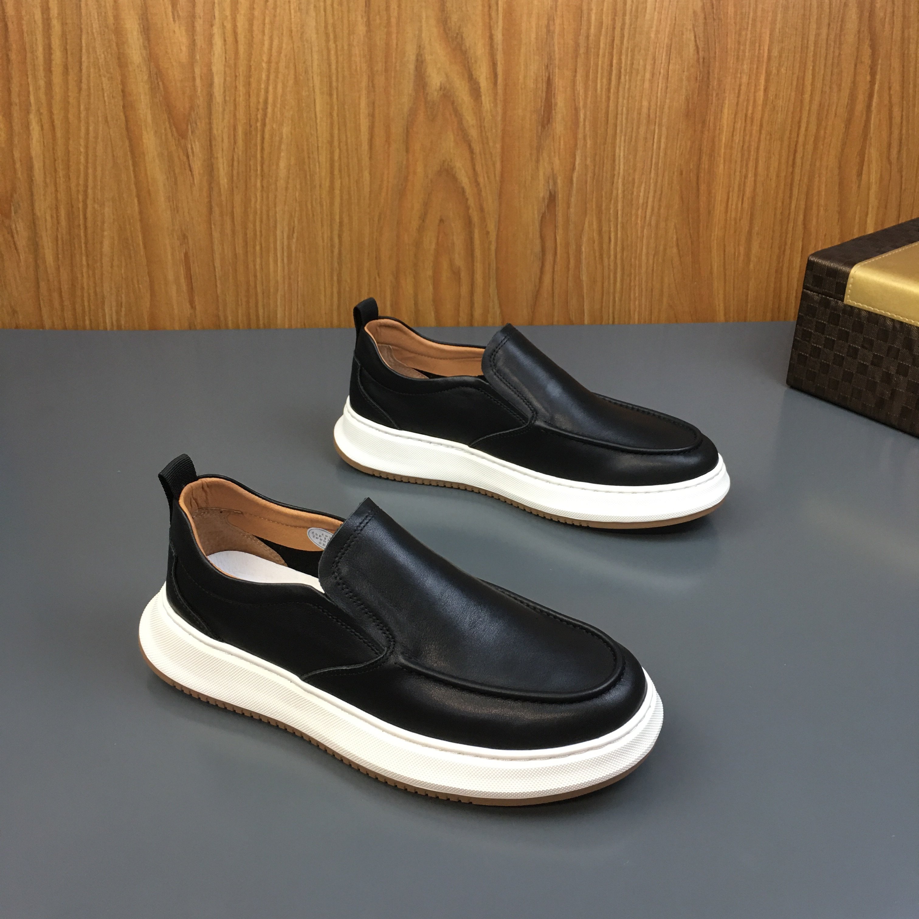 纯手工男鞋真皮休闲豆豆鞋一脚蹬软底软面乐福鞋简约时尚百搭板鞋