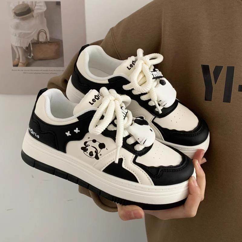 儿童鞋子女童夏季2025新款运动鞋软底休闲网红女孩透气中大童板鞋