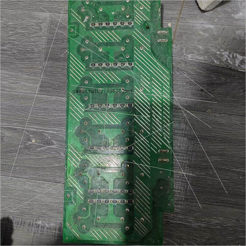 拍前询价：三垦VM06系列30kw 37kw变频器电容板DKCC409