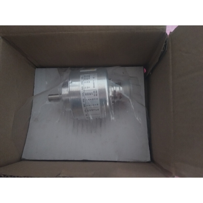 拍前询价：原装正品编码器 8.5852.1233.G121 现货