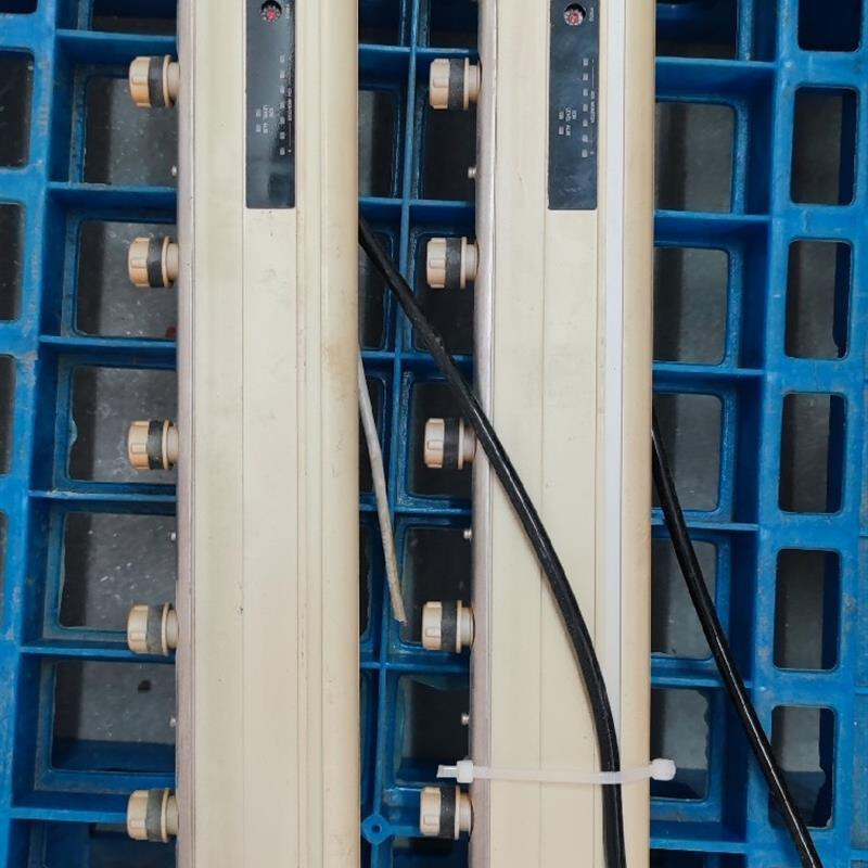 拍前询价：(议价)原装正品基恩士静电消除器SJ-R060A 拆机两条