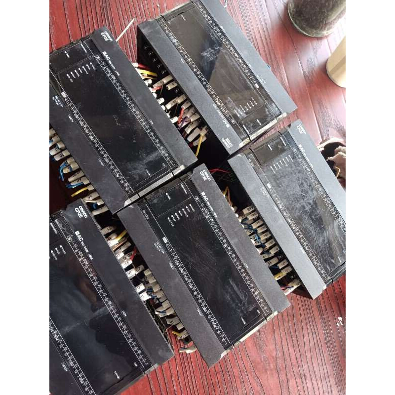 拍前询价：口罩机设备上拆下来几个PLCCP2E-E40DR-A