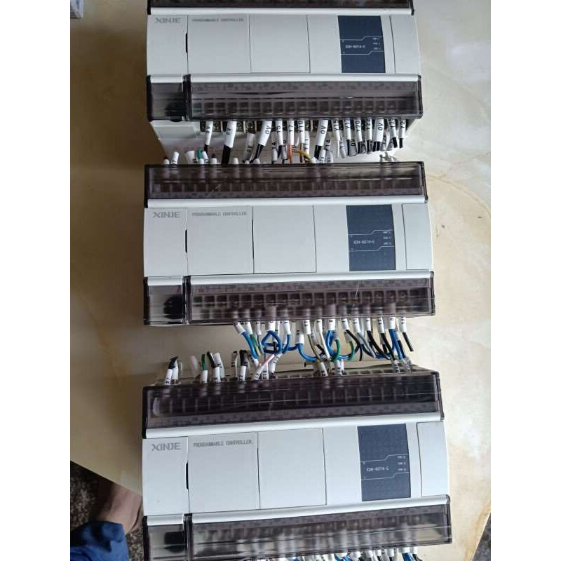 拍前询价：口罩机设备上拆下来几个信捷PLCXDH—60T4—