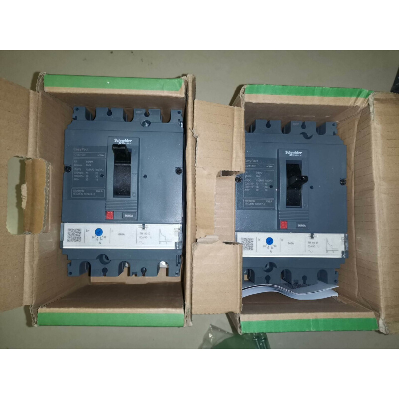 拍前询价：施耐德开关 CVS100F .3p80安 全新  有
