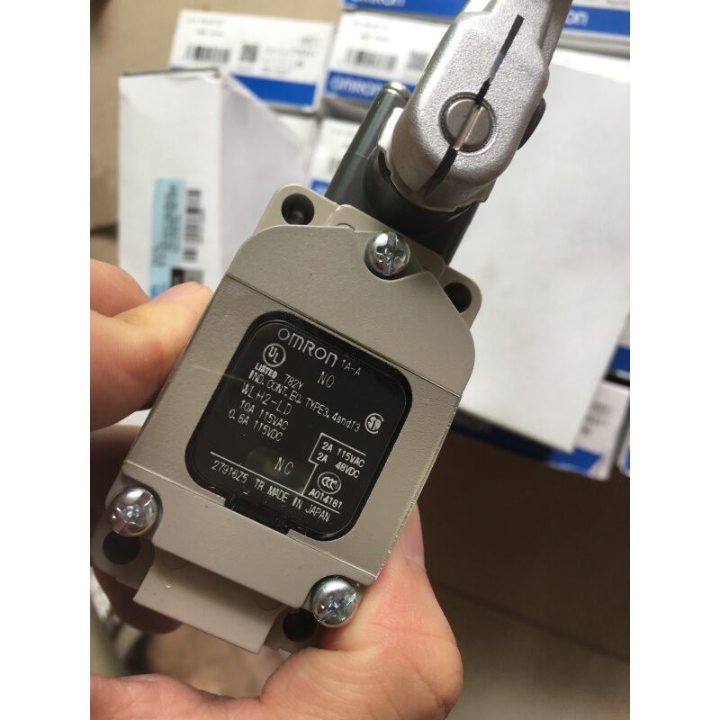 拍前询价：行程开关 WLH2-LD 剩余2个 全新原装 单价询价为准