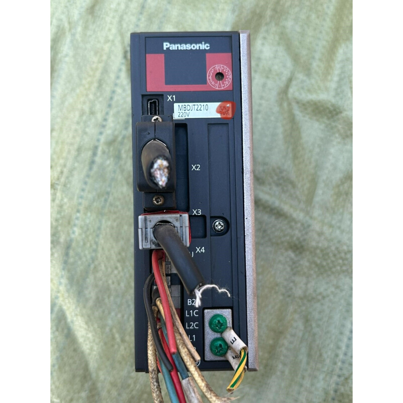 拍前询价：Panasonic/伺服驱动器，MBDJT2210，22