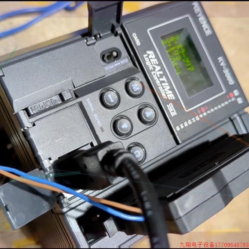 拍前询价:基恩士KV-3000控制器93新,有需要的来吧,有2个,版本