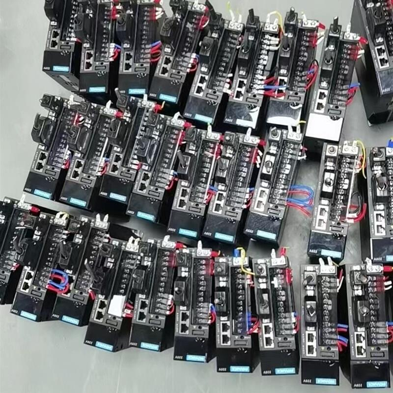 拍前询价：(议价产品)汇川750w伺服电机is620ps5r5i IS620PS5