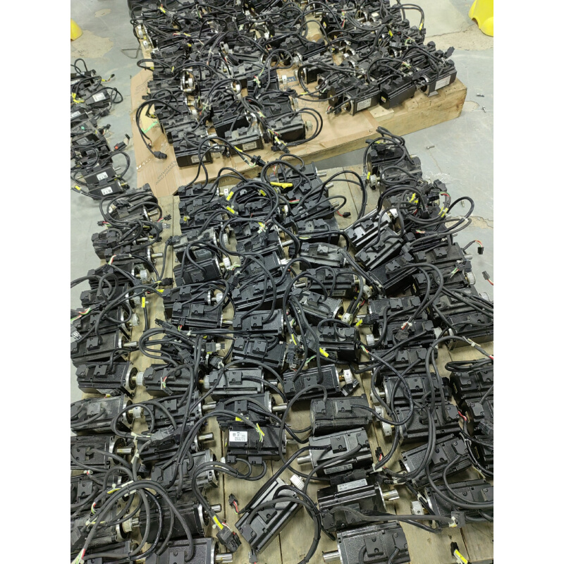 拍前询价：伺服电机 DAI2C10602RS询价为准