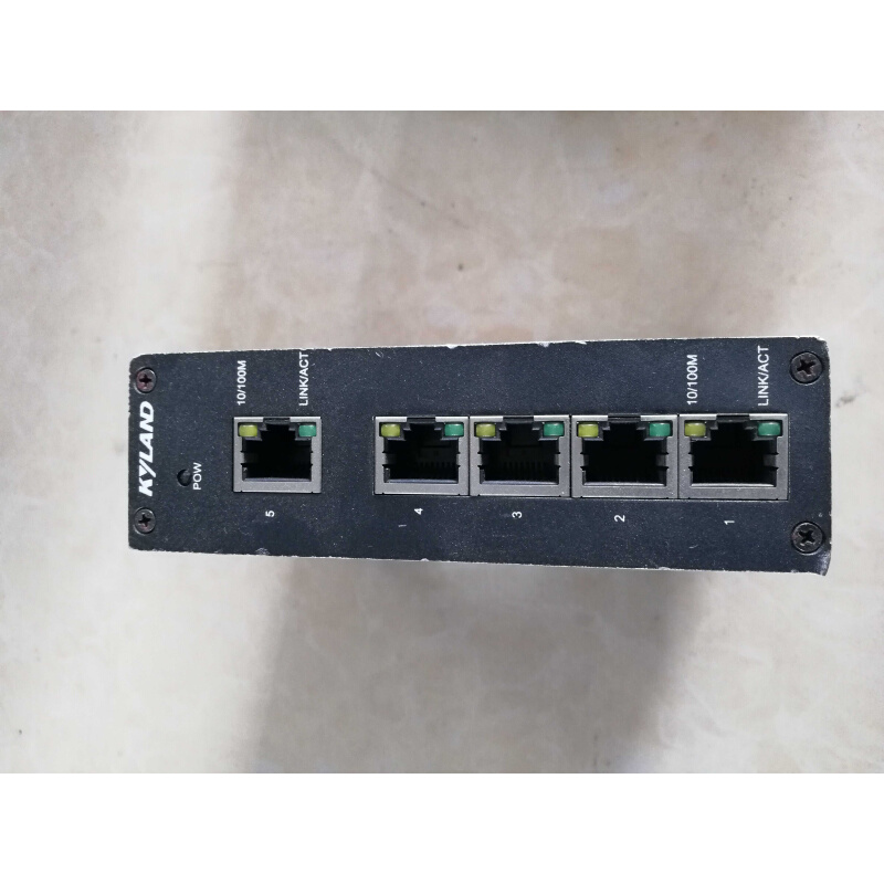 拍前询价：二手实拍图 KYLAND交换机KIEN1005-5T V3.10原装拆机实