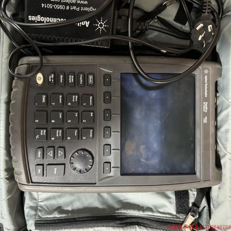 拍前询价:现货实拍出售一台安捷伦N9912A手持矢量网路分析仪,【