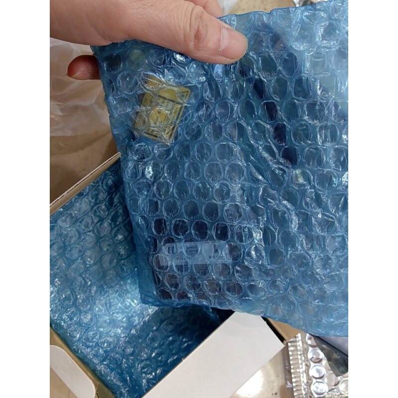 拍前询价：基恩士 IL-100包装盒支架齐全图片实拍2600元/个