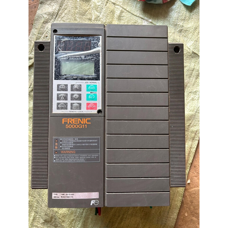 拍前询价：FRN5.5G11S-4CX富士变频器，5.5千瓦，拆机机器