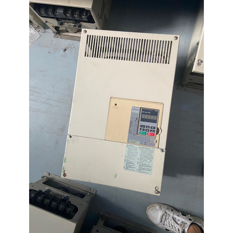 拍前询价：（议价）安川A1000系列变频器 CIMR-AB4A0139AAA