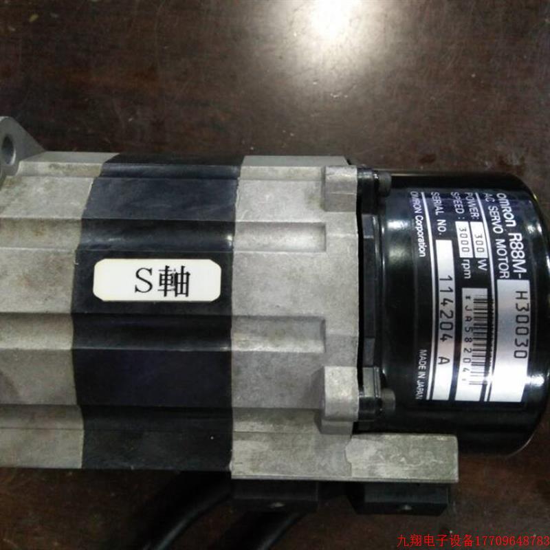 拍前询价:特价处理拆机二手OMRON伺服马达R88M-H30030,成色不错