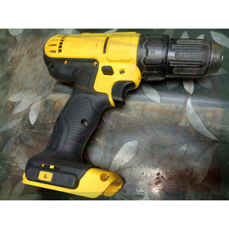 拍前询价：包邮原装得伟手电钻工厂送检测试机器