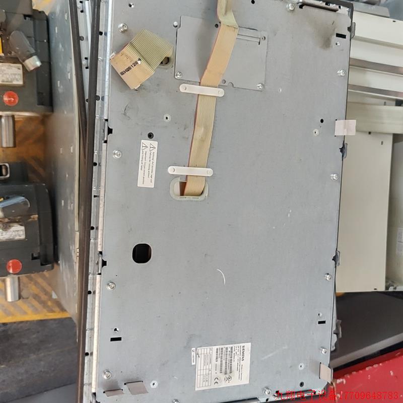 拍前询价:6FC5203-0AF02-0AA2 OP012Op屏