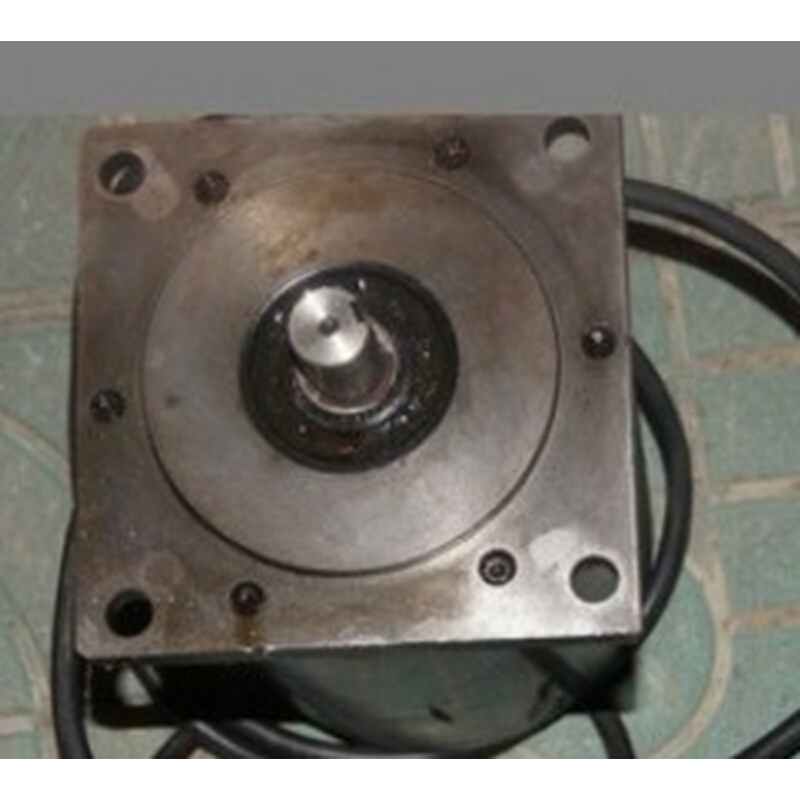 拍前询价：旧拆130BYG350A 130步进电机 三相混合步进电机 24NM 7