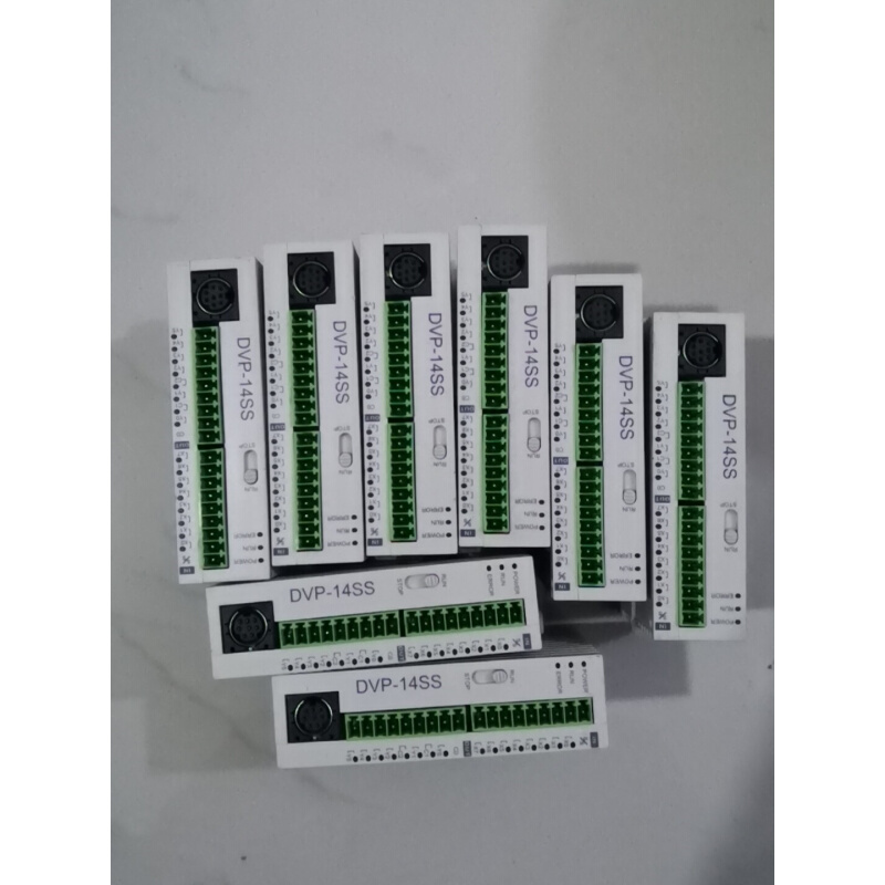 拍前询价：（议价）台达DVP14SS11R2，DVP14SS11T2成色不错，