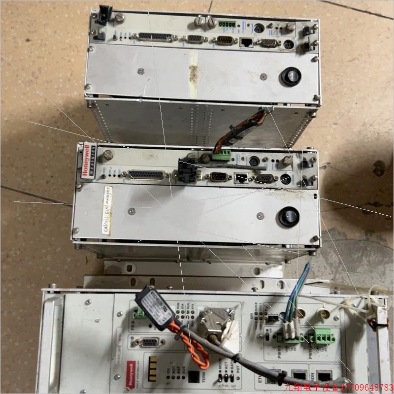 拍前询价:(议价)Honeywell霍尼韦尔 控制器 FC-R/FL0NPB,