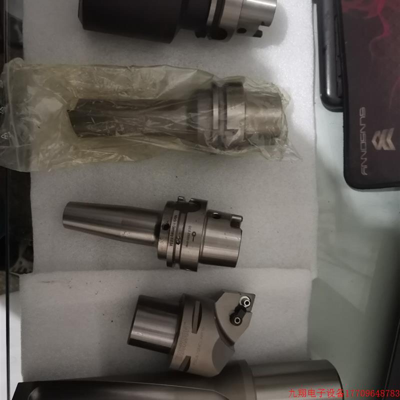 拍前询价:(议价)进口数控车刀铣刀柄,车刀铣刀