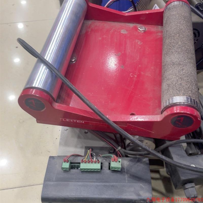 拍前询价:(议价)纠偏器250宽,特价出