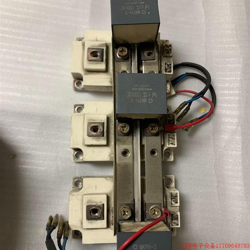 拍前询价:斯达gd300hfl120c2s,企业关停拆机,完好,一组三