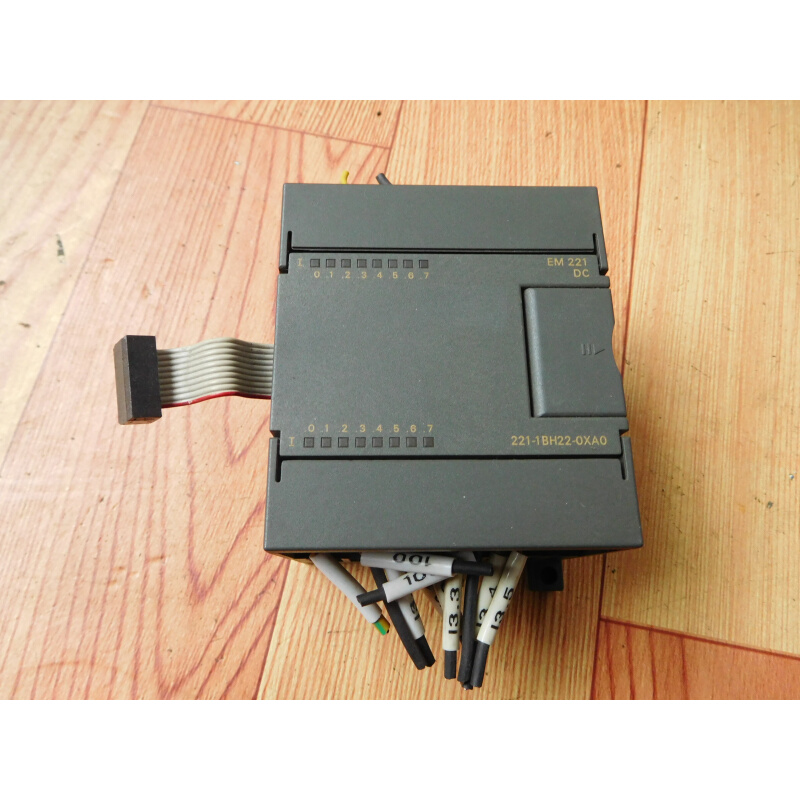 拍前询价：二手 二手 原装PLC扩展模块 6ES7 221-1BH22-0XA0实物