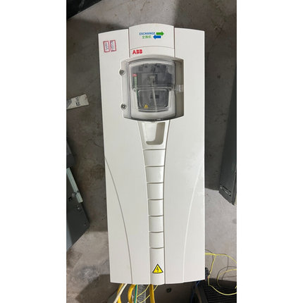 拍前询价：ABB变频器acs550-01-045a-4 b055