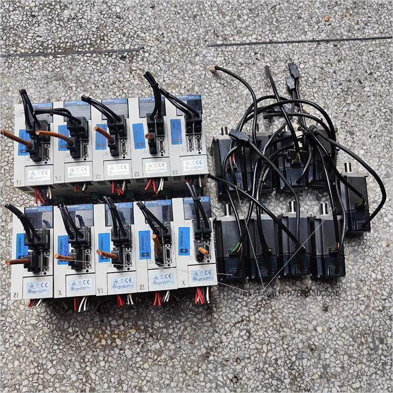 拍前询价：三菱J2S电机HC-KFS43