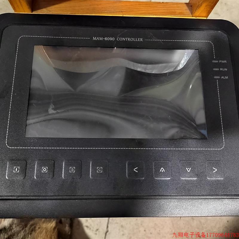 拍前询价:(议价)螺杆式空压机PLC控制器MAM6090BTV40,6090