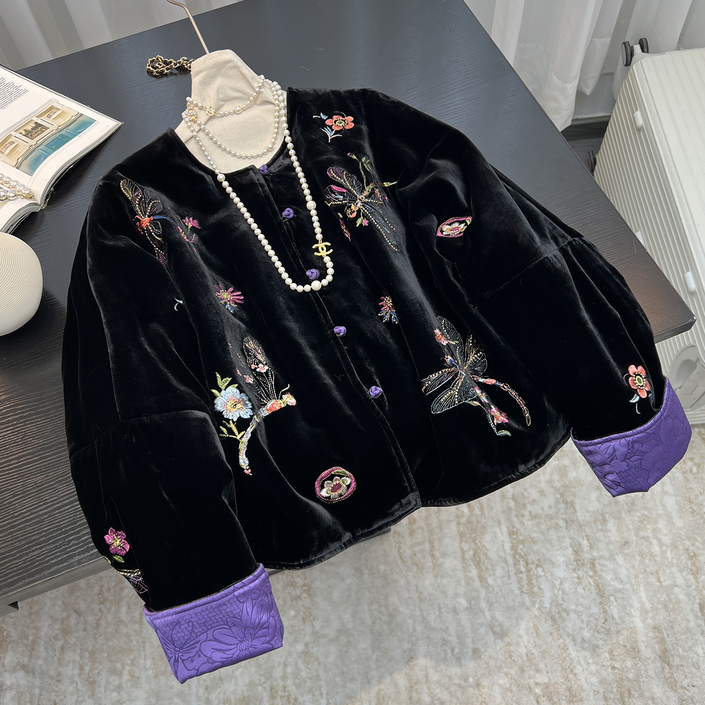 新中式桑蚕丝刺绣上衣