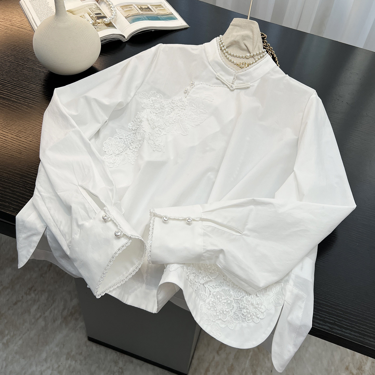 蕾丝拼接立领白色衬衫女2026春季新款长袖花边装饰设计感小衫上衣,女装/女士精品,衬衫,淘宝优惠券,粉丝福利购,淘宝优惠卷